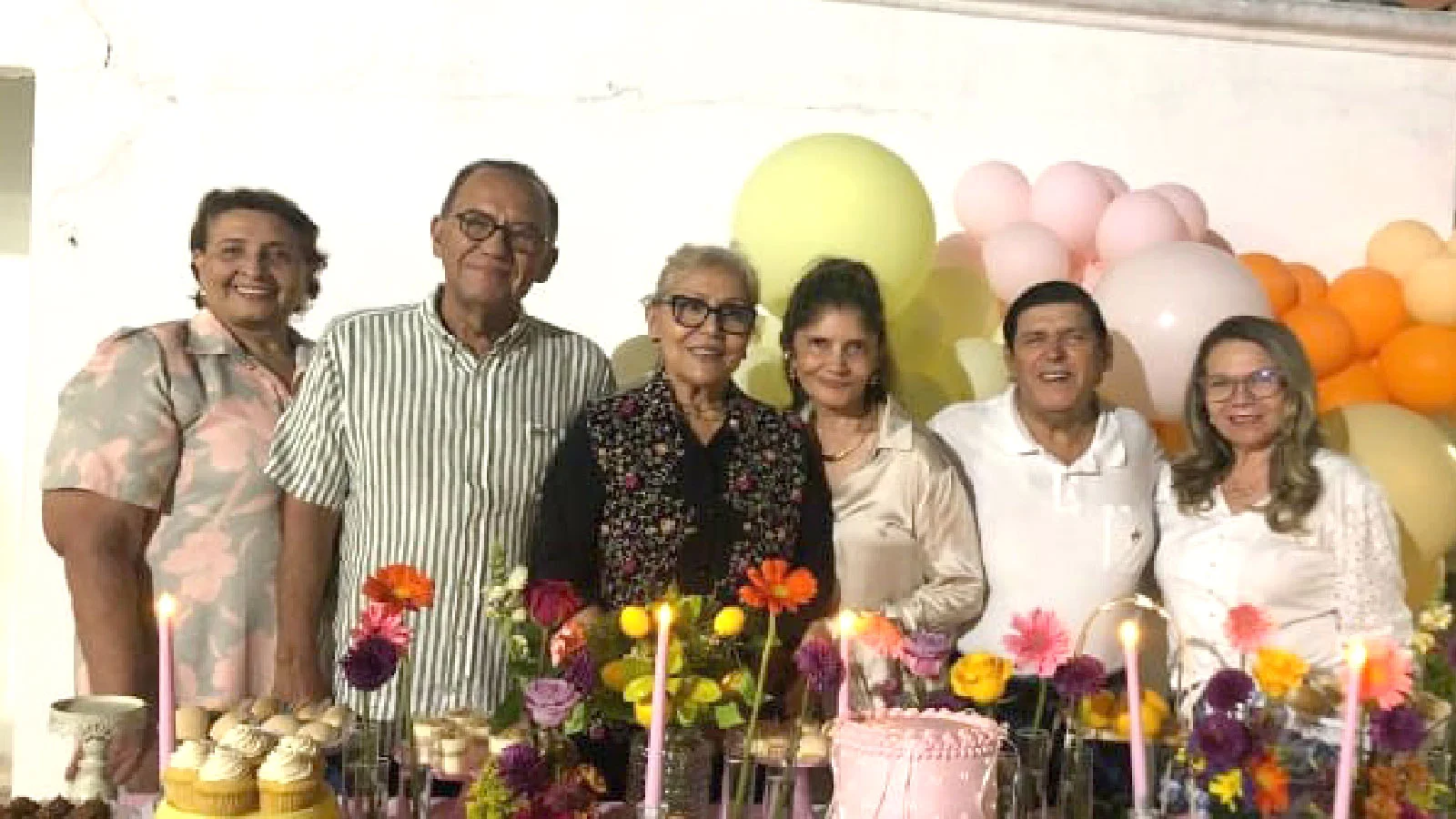 Rosario Negrete, José Lara, Nancy Guerrero, Ordalia Ochoa, José Correa, Ana Cecilia Orozco.